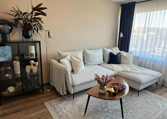 City Chic Rental